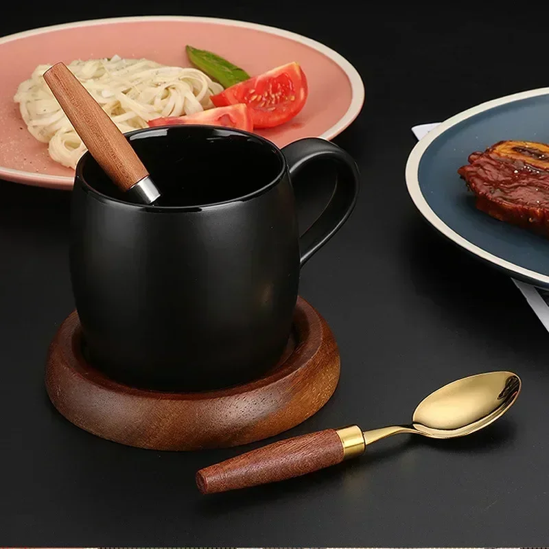 Regalia Flatware Set