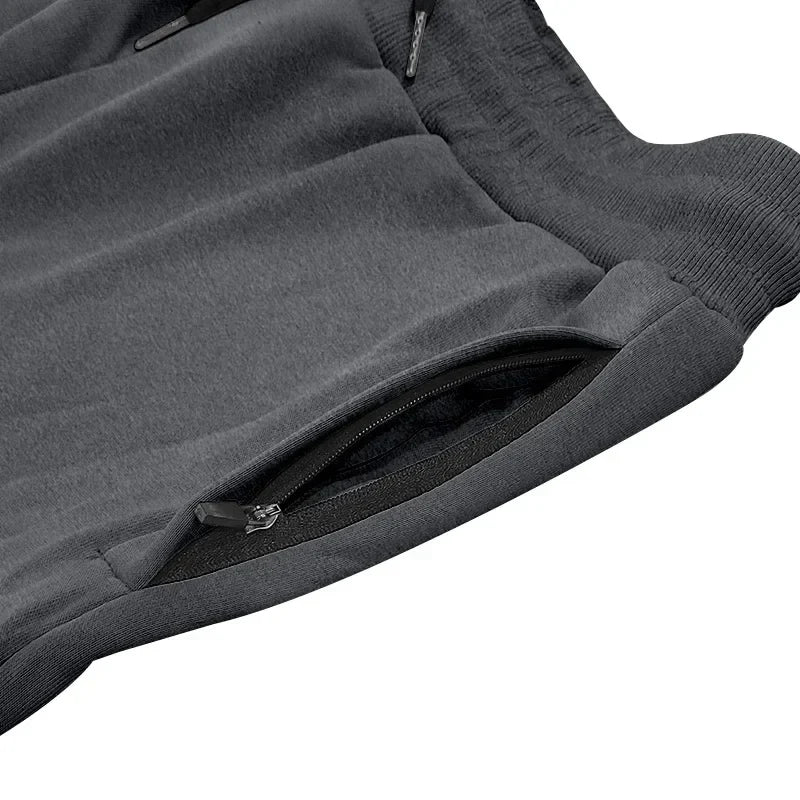 Noir Cropped Cargo