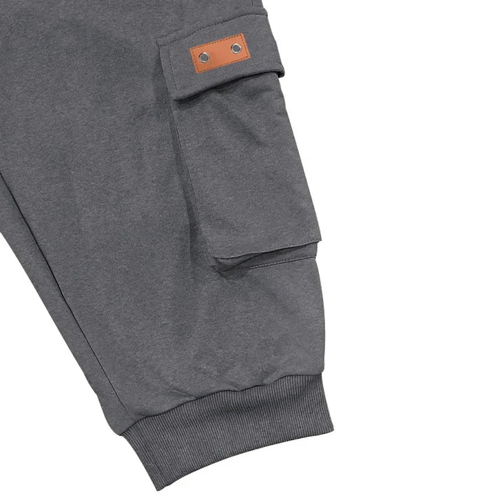 Noir Cropped Cargo